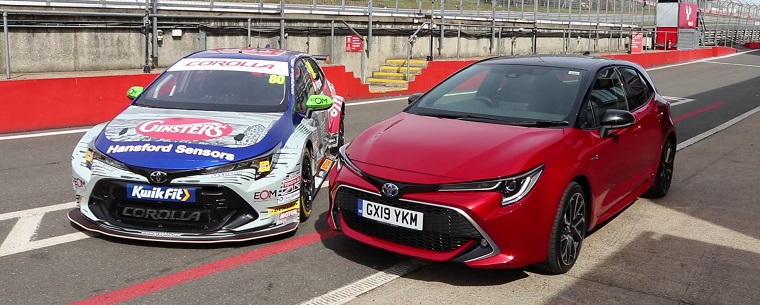 Toyota Corolla road version versus BTCC